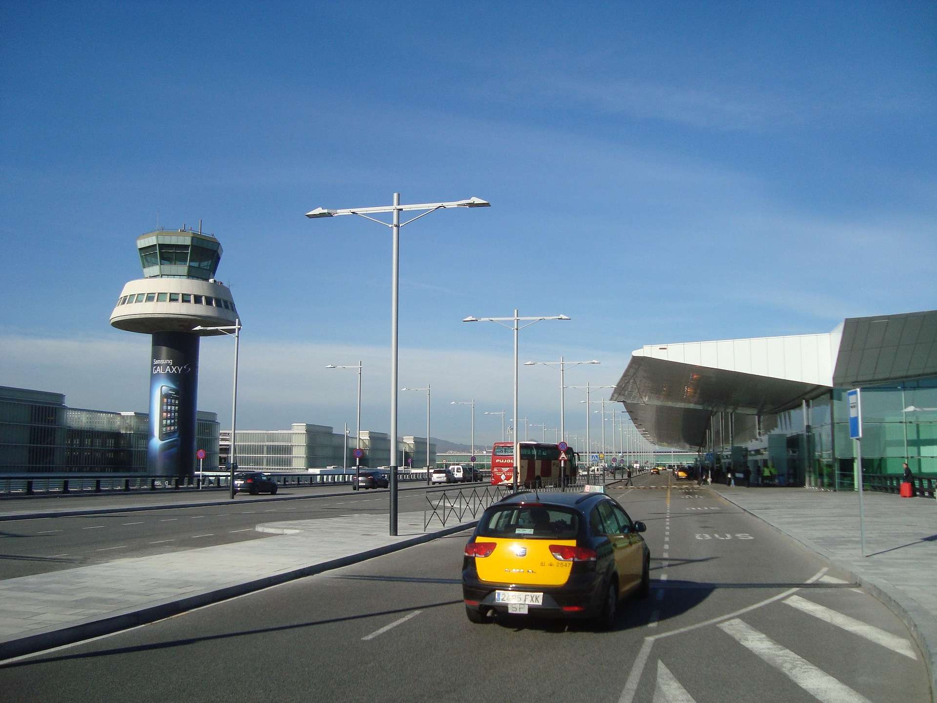 Central Parking P66 — teren parkingowy